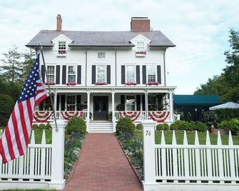 The Hedges Inn - East Hampton - Bâtiment