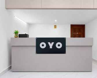 Spot On Khedia Inn - Bokāro - Front desk