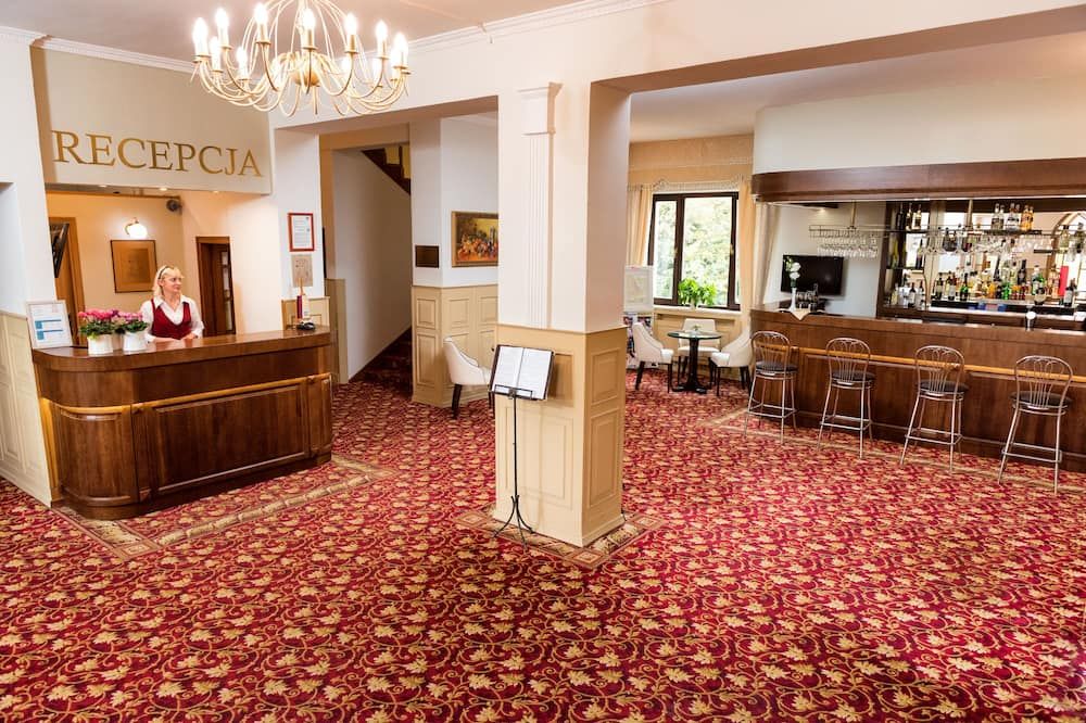 Arkadia - Varsovia - Bar