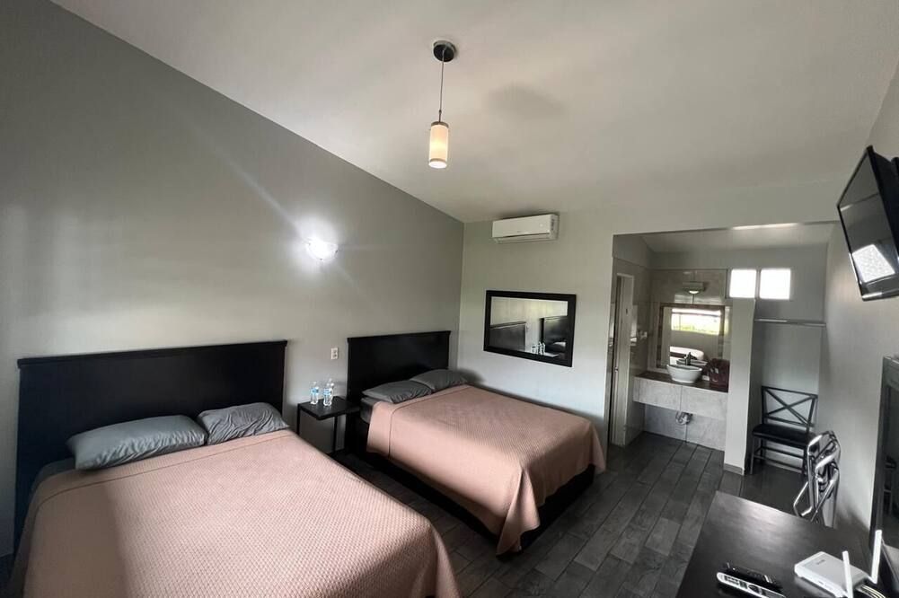 هوتل موتل لونا بارك - تيجوانا - غرفة نوم