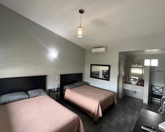 هوتل موتل لونا بارك - تيجوانا - غرفة نوم