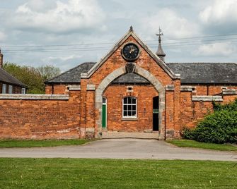 Prince Rupert House at The Red House Estate - York - Building