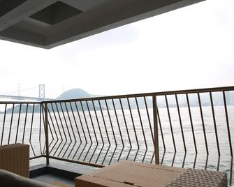 Uzu House - Shimonoseki - Balkon