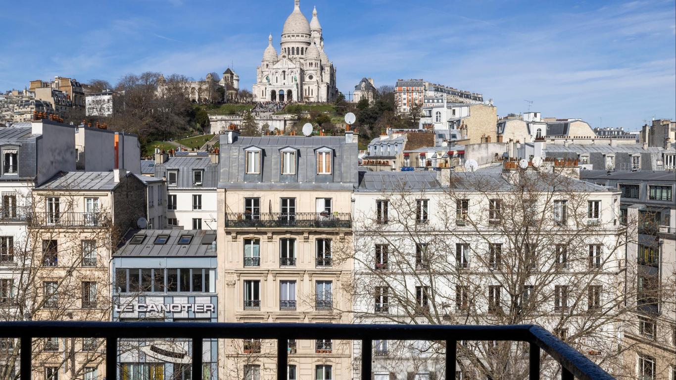 Le Regent Montmartre by Hiphophostels