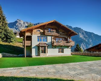 Hotel Between - Chamoson - Building