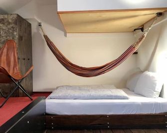 Hotelschiff Kanal77 - Schlafen Im Hafen - Hamburgo - Habitación