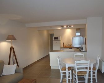 Charming Apartment With Terrace And Pool In Residence - Saint-Martin-de-Ré - Salle à manger