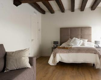 Mercedes Etxea - Laguardia - Schlafzimmer