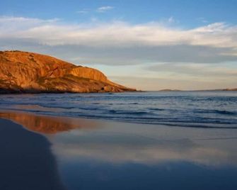 Esperance Beachfront Resort - Esperance