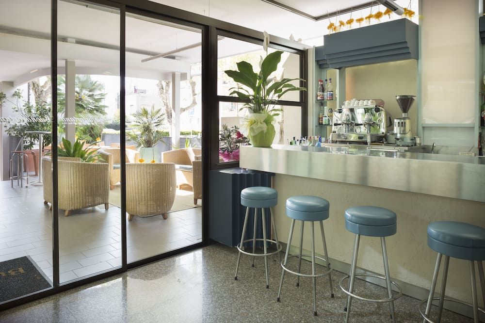 أوتل بونا فورتونا