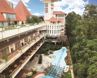Golf Course Hotel - Kampala - Gebäude