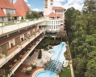 Golf Course Hotel - Kampala - Edificio