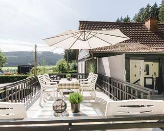 Haus Panorama - Eslohe - Balkon