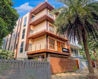 Hotel O The Nest - Greater Noida - Gebäude