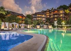 Luxury Marigot Bay Marina Apartment With Free Access To 5 Resort Facilities - Marigot Bay - Pool