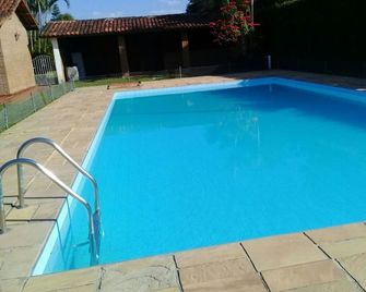 Daily rates starting from R700 for 10 people. - Ibiúna - Piscina