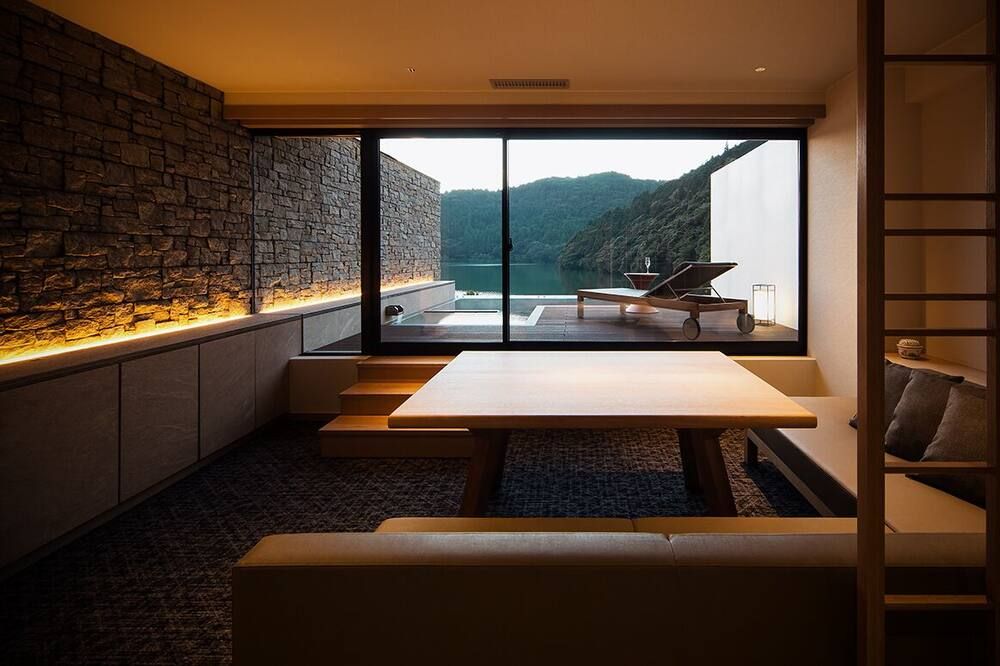 أونزين أزوماين - انزين - غرفة نوم