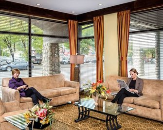 Days Inn by Wyndham Edmonton Downtown - אדמונטון - טרקלין