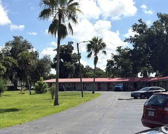 Tiger Villa Motel Lakeland I 4 - Lakeland - Outdoor view