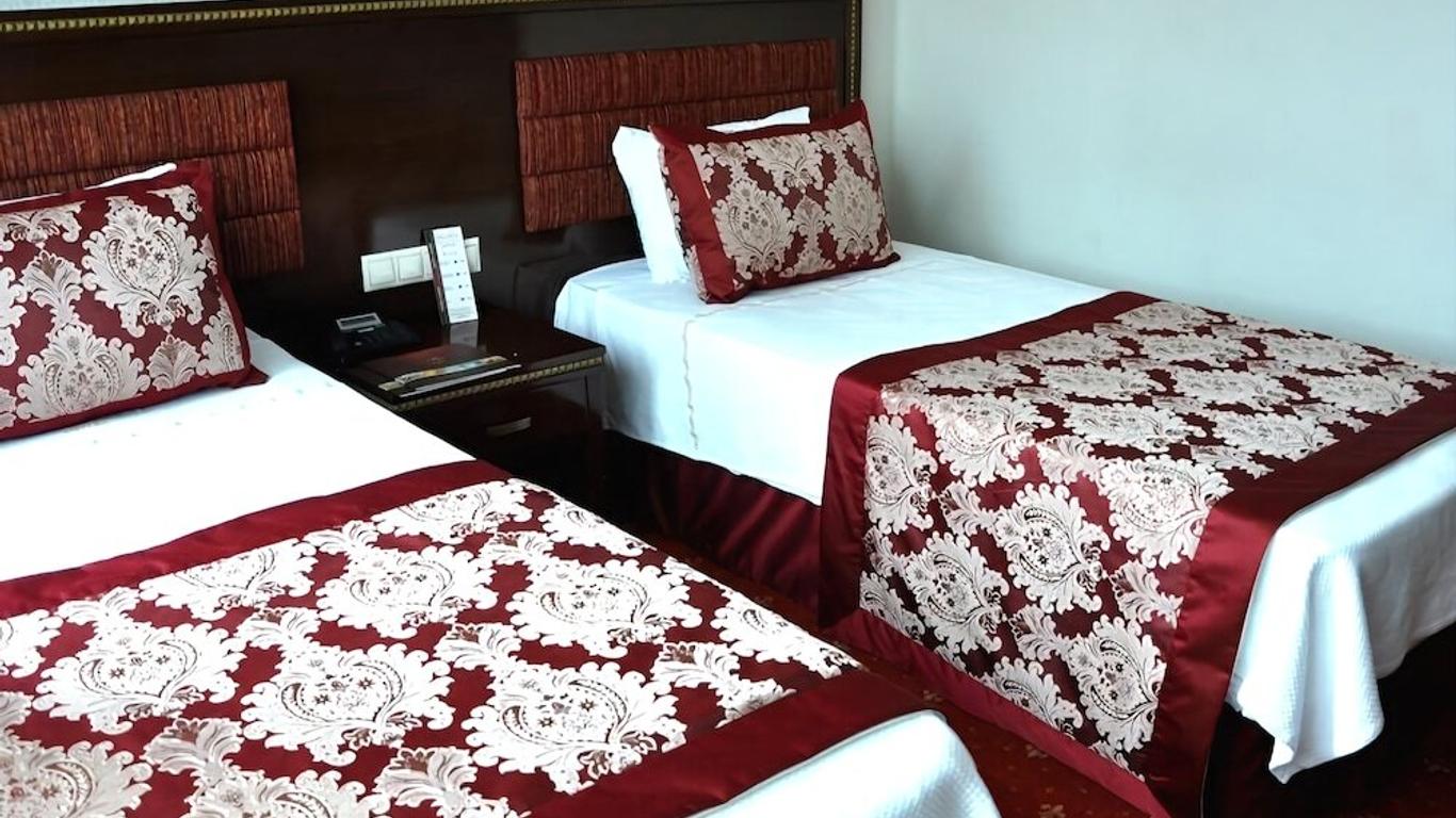 باشا بالاس هوتل إيزميت