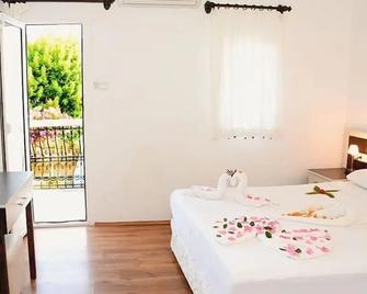 Costa Bianca Otel - Bitez - Habitación