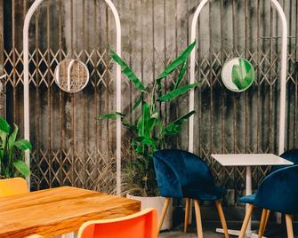 So Boutique Hostel - Malang - Patio