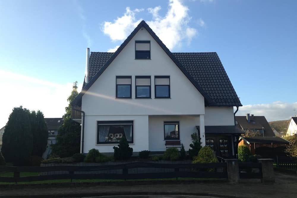 Ferienwohnung Dahm am Weser-Radweg - هاميلين - مبنى