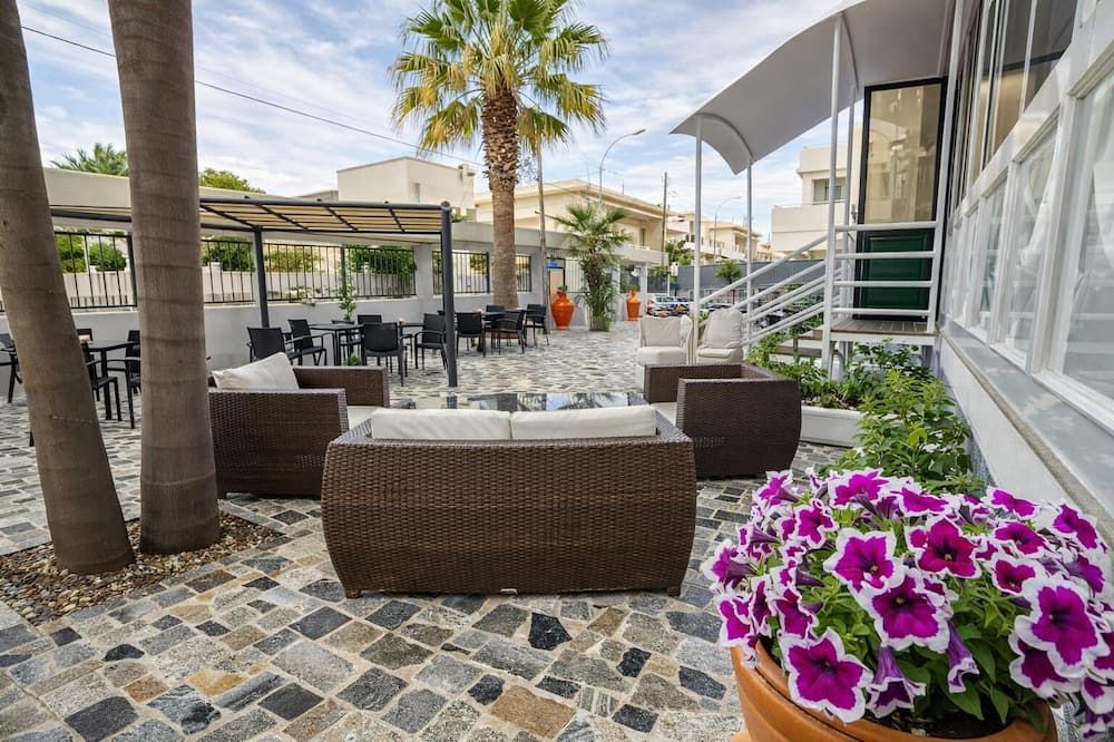 Porto Cesareo Hotel - Porto Cesareo - Binnenhof