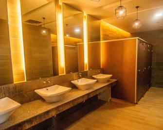 Big Hotel Suites - Mandaue City