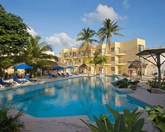 Hotel Posada Del Mar - איסלה מוחרס - בריכה