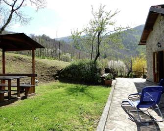 Belvilla By OYO Val Di Lima Romantica - Cocciglia - Patio
