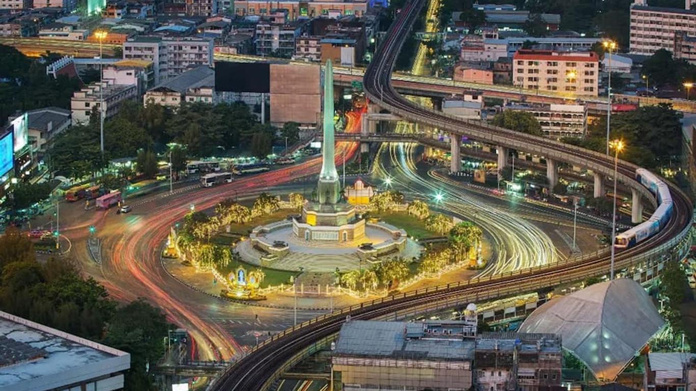 Ora Hostel Bangkok