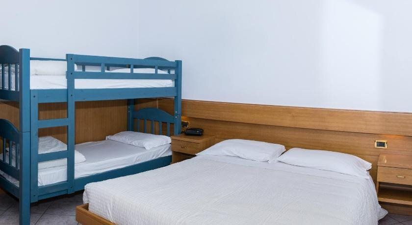 Albergo Ristorante Da Neni - מורי (טרנטינו- דרום טירול) - חדר שינה