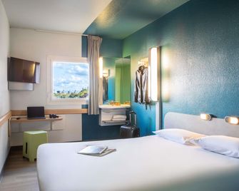 ibis budget Paris Porte de Montmartre - Paris - Bedroom