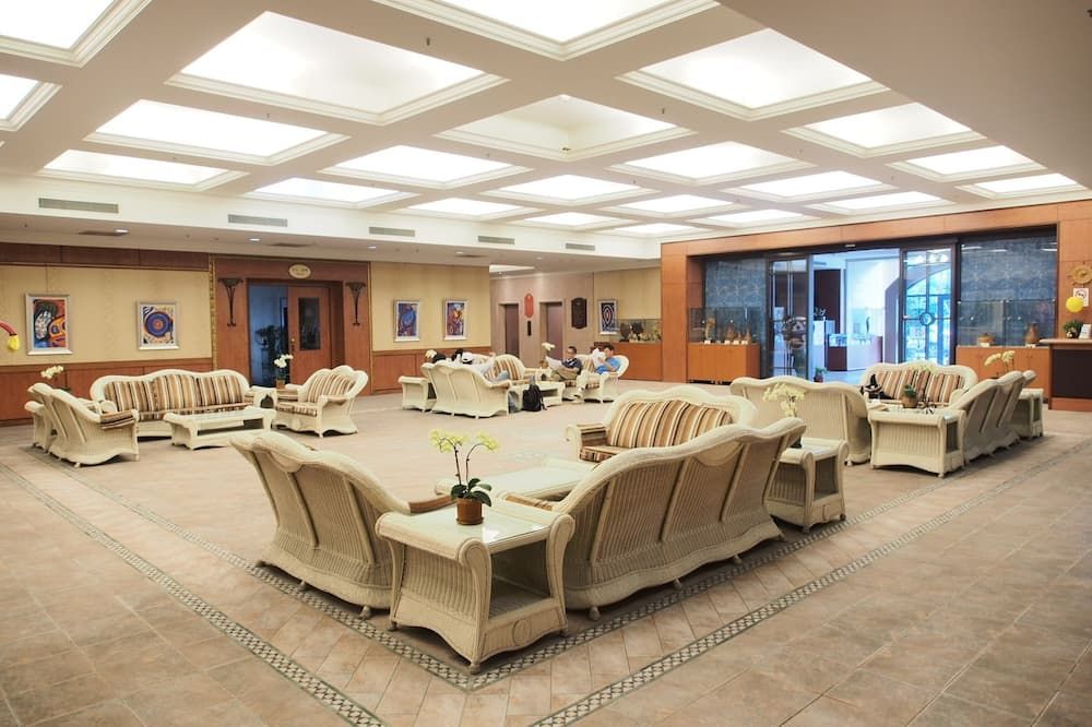 لايف ليجر ريزورت