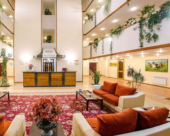 Reikartz Karaganda - Karaganda - Lobby