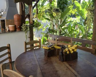 Suítes Paquetá Ilhabela - Ilhabela - Balcón