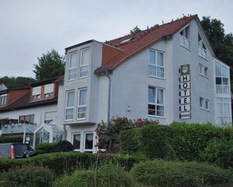Hotel Garni Niedernhausen - Niedernhausen - Building