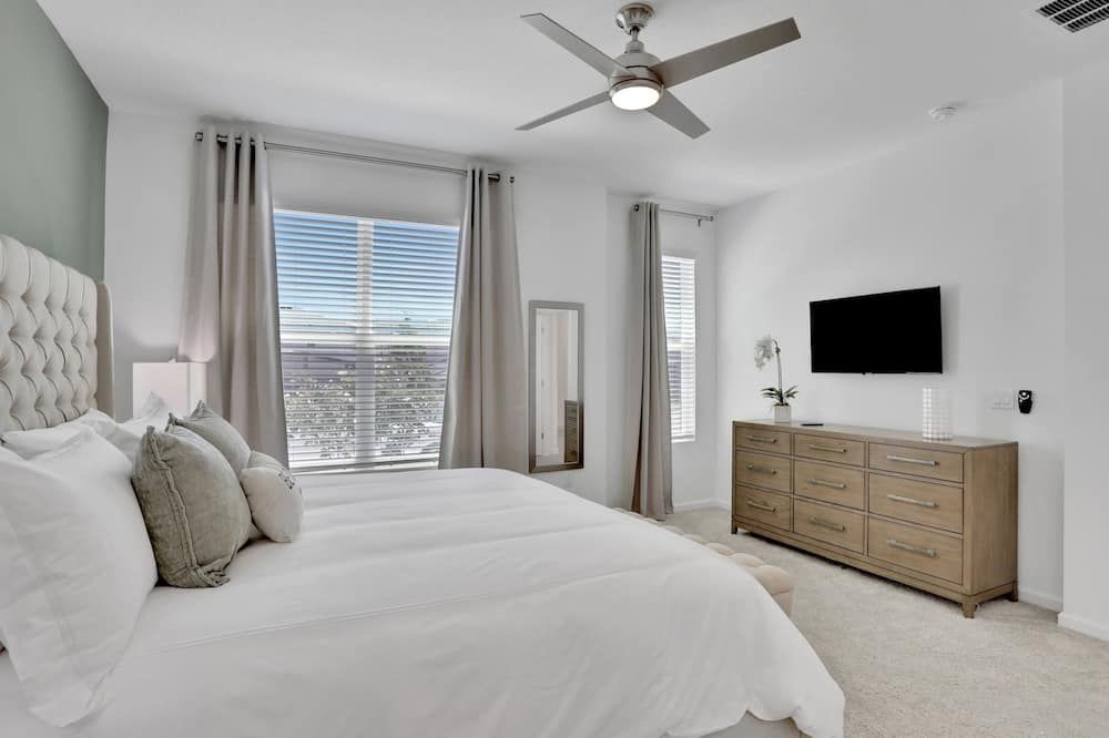 2382zbp- Solara Resort 5 Bedroom Townhouse by RedAwning - Davenport - Schlafzimmer