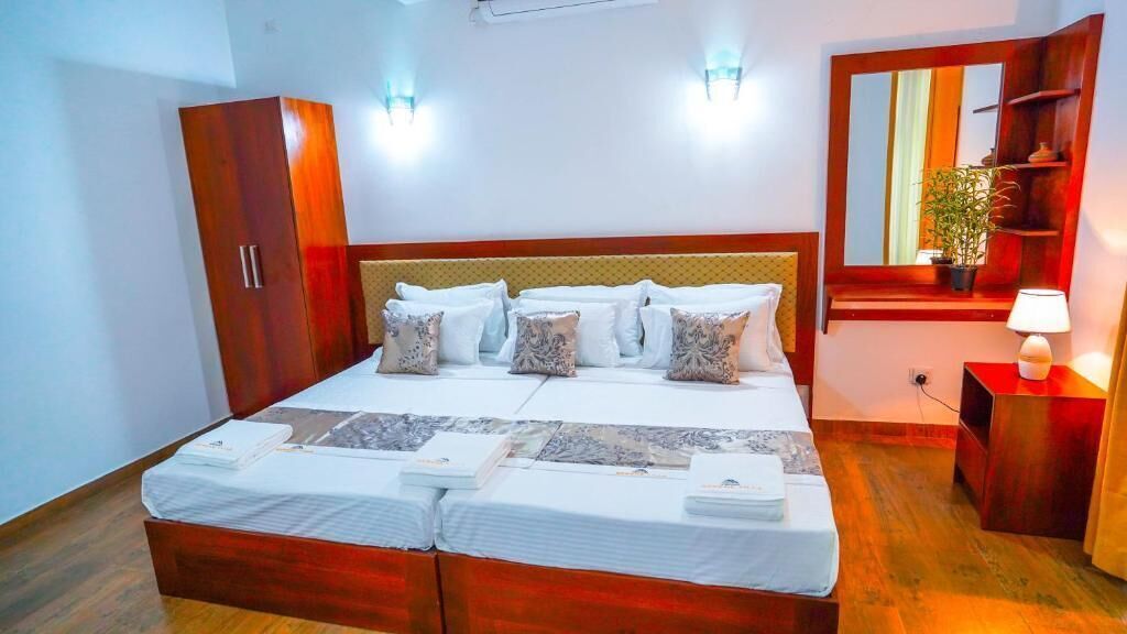 Serene Villa Airport Transit - Katunayake