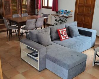 Gîte Les Mourerous - Breil-sur-Roya - Sala de estar
