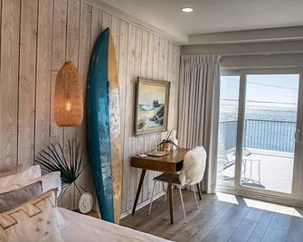 The Surfside Hotel - Stratford