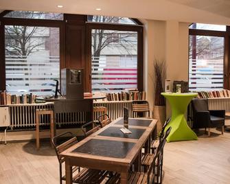 Generation Europe Youth Hostel - בריסל - מסעדה