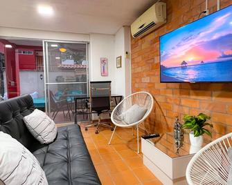 Hermosa Cabaña en San Jerónimo - San Jerónimo - Living room