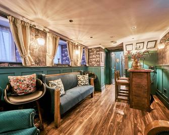 Jazz House - Londonderry - Living room