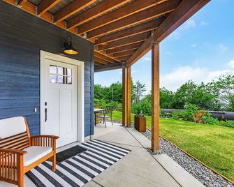Hollow Fern Retreat - Blaine - Terasa