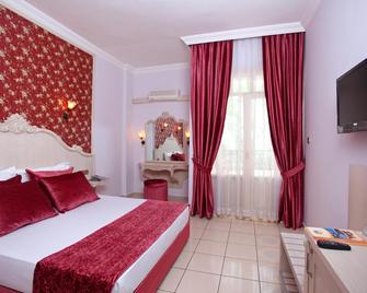 Hotel Sea Gull - Göynük - ห้องนอน