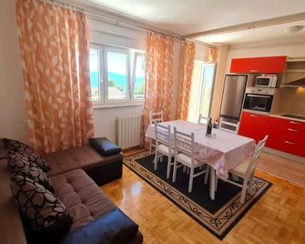 Apartmens Adriana - Novi Vinodolski