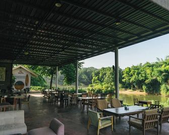 Chong Khaep Aingkwai Resort - Sai Yok - Restaurant