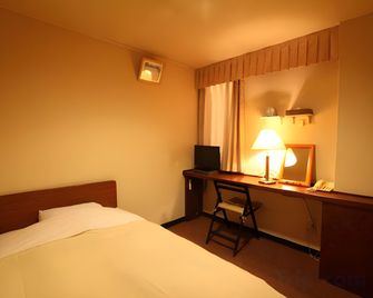 Business Daiichi Hotel Omihachiman - Ōmihachiman - Chambre